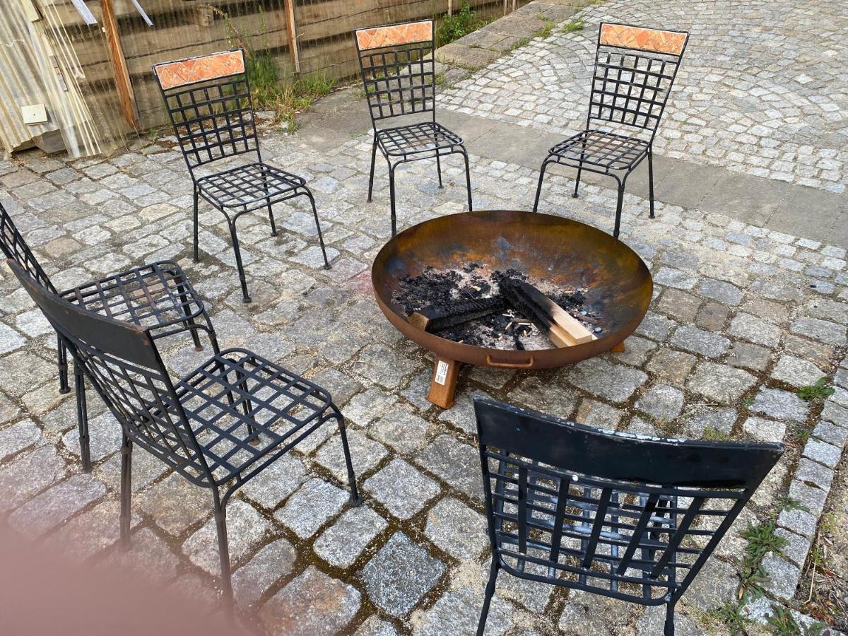 Fewo Turmzimmer Im Rittergut Leppersdorf Bei Dresden Exterior foto