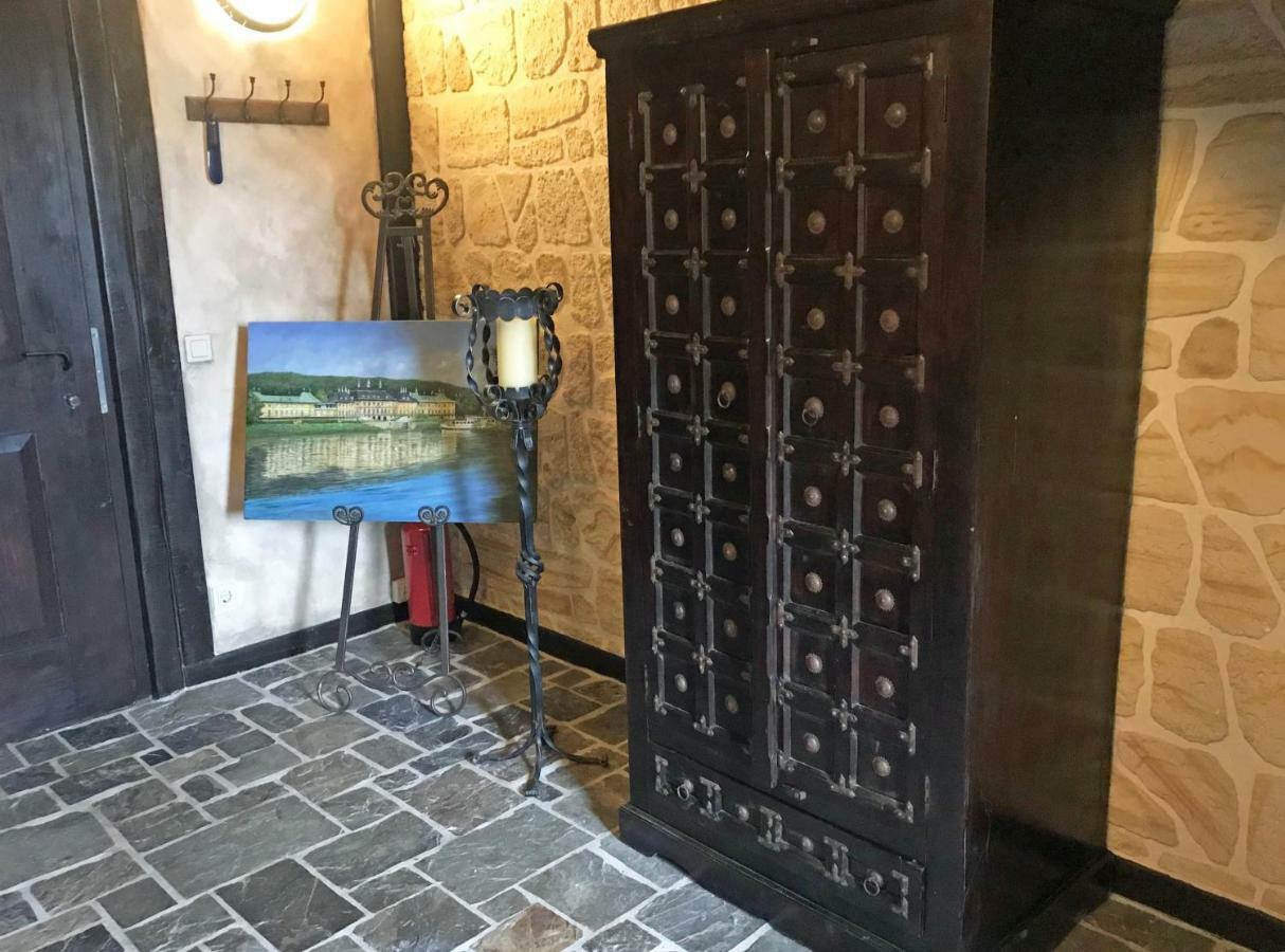 Fewo Turmzimmer Im Rittergut Leppersdorf Bei Dresden Exterior foto